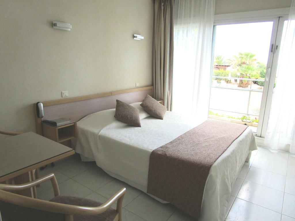 Hotel Azur Bord De Mer La Grande-Motte Zewnętrze zdjęcie